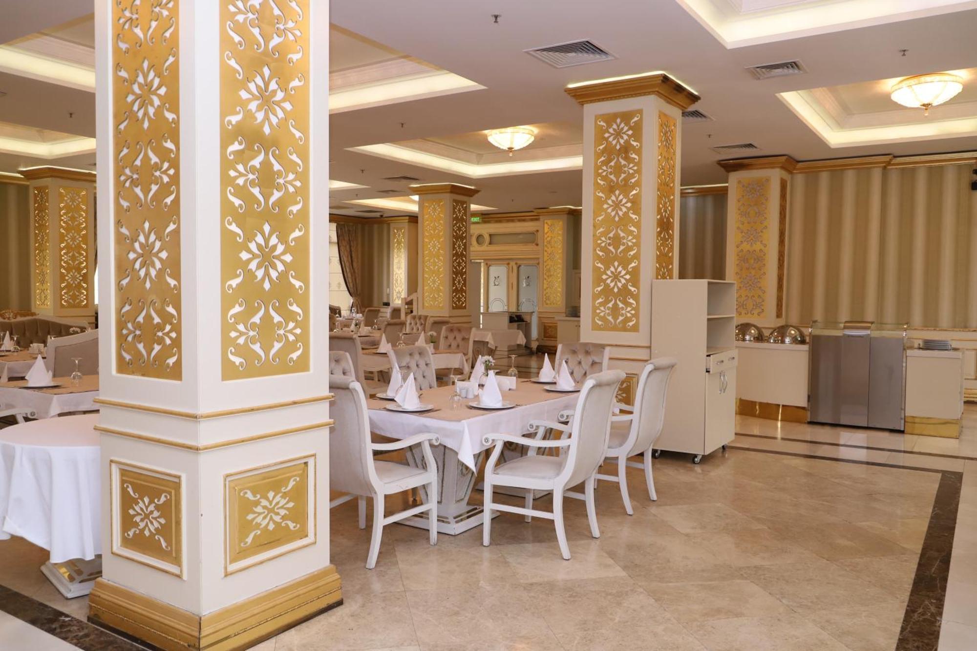 Ayan Palace Hotel Tovuz Bagian luar foto